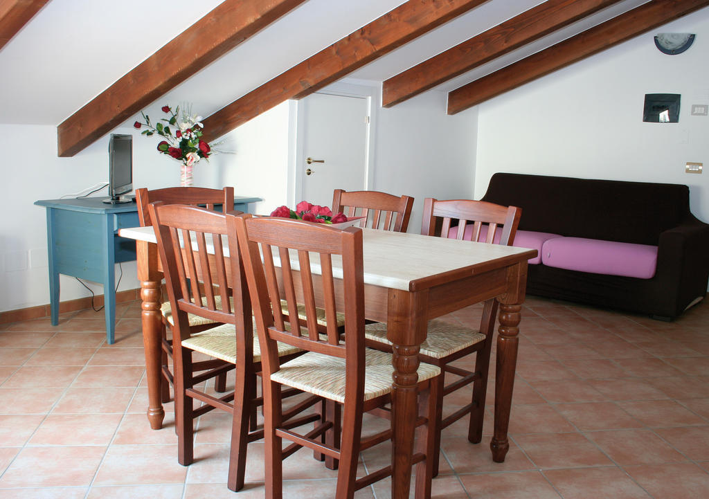 פאלינורו Residence Il Casale חדר תמונה
