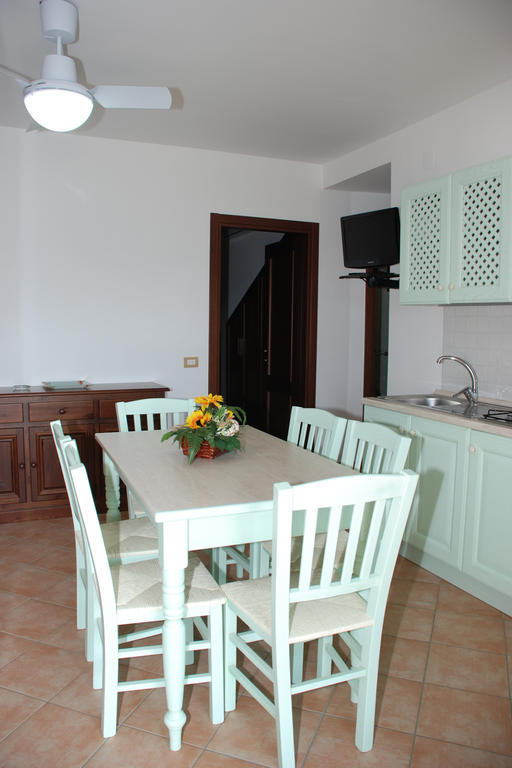 פאלינורו Residence Il Casale חדר תמונה