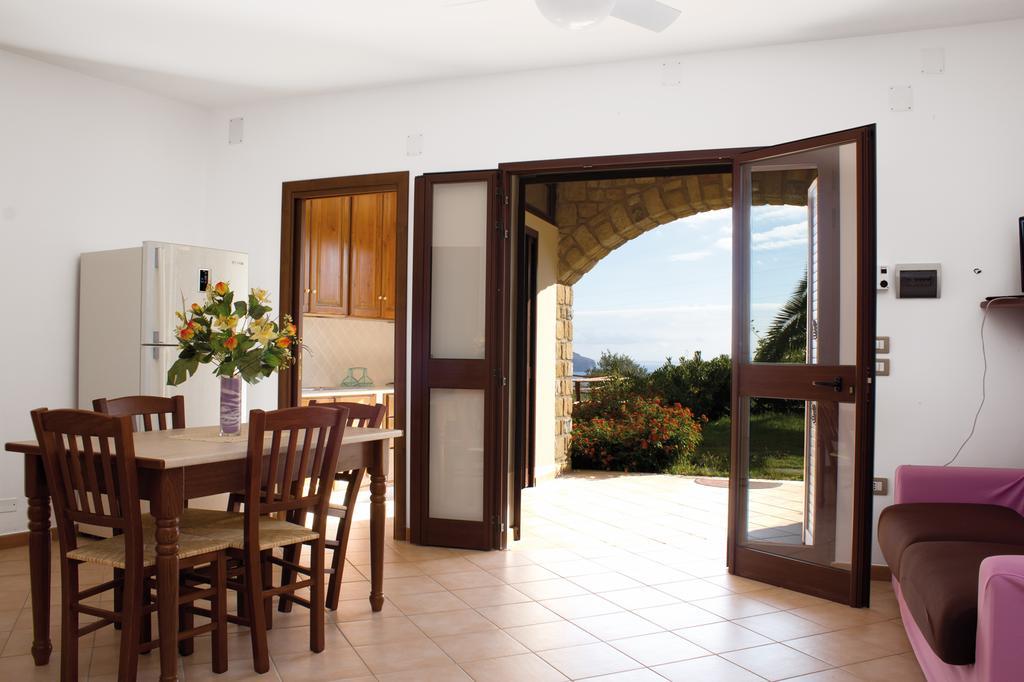 פאלינורו Residence Il Casale מראה חיצוני תמונה