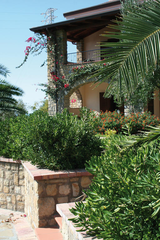 פאלינורו Residence Il Casale מראה חיצוני תמונה